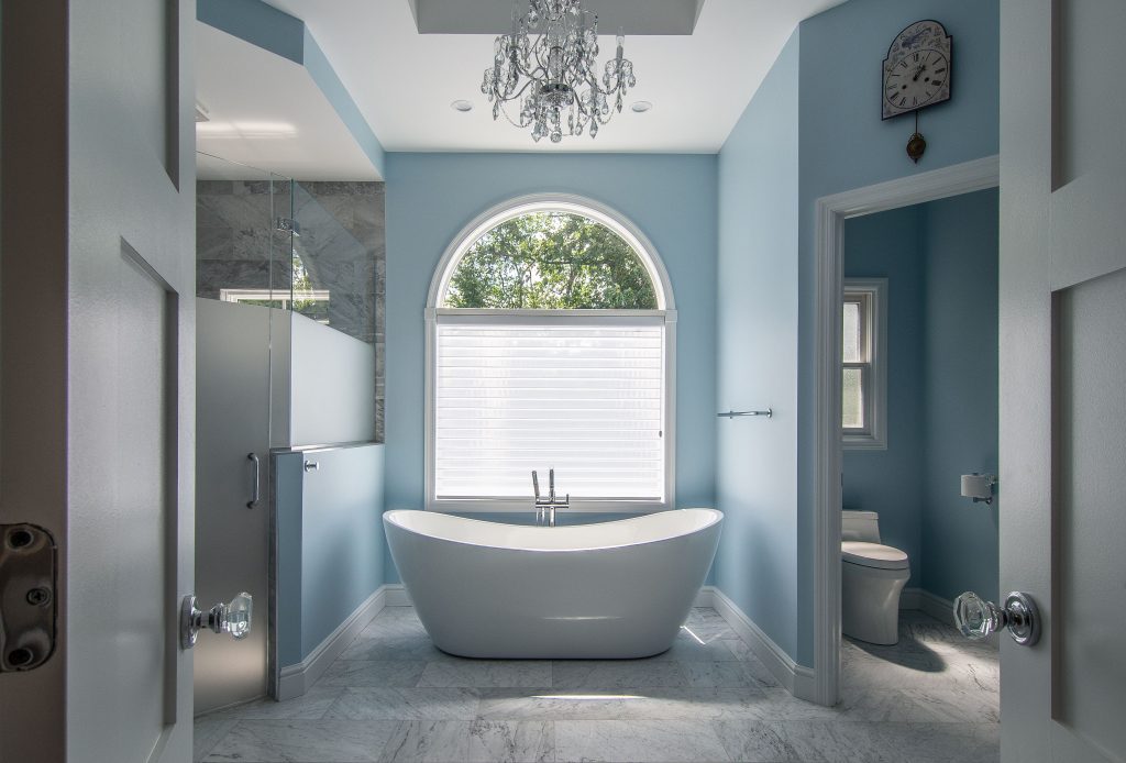 Traditional Valencia Master Bath Utilizing Frosted And Clear Glass
