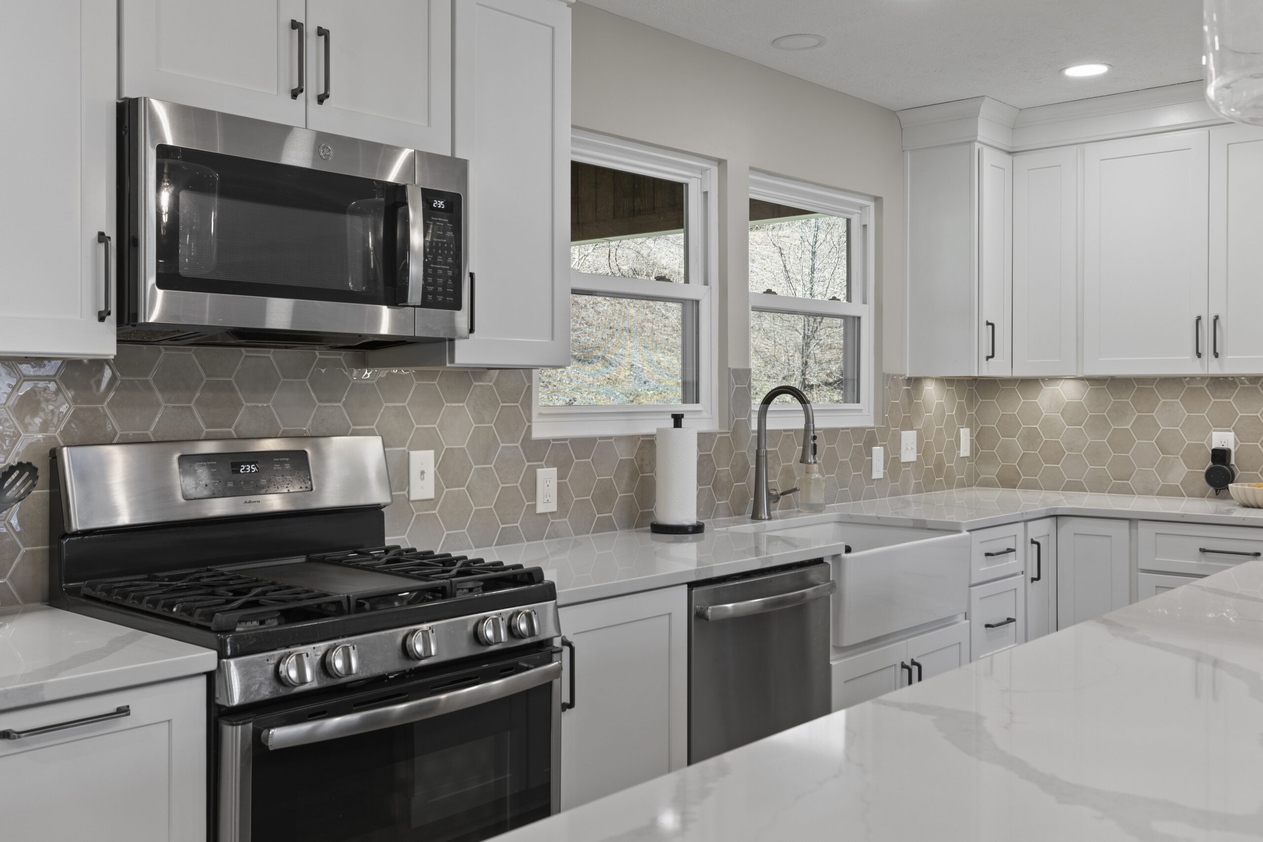 Completed kitchen remodel in Coraopolis, PA
