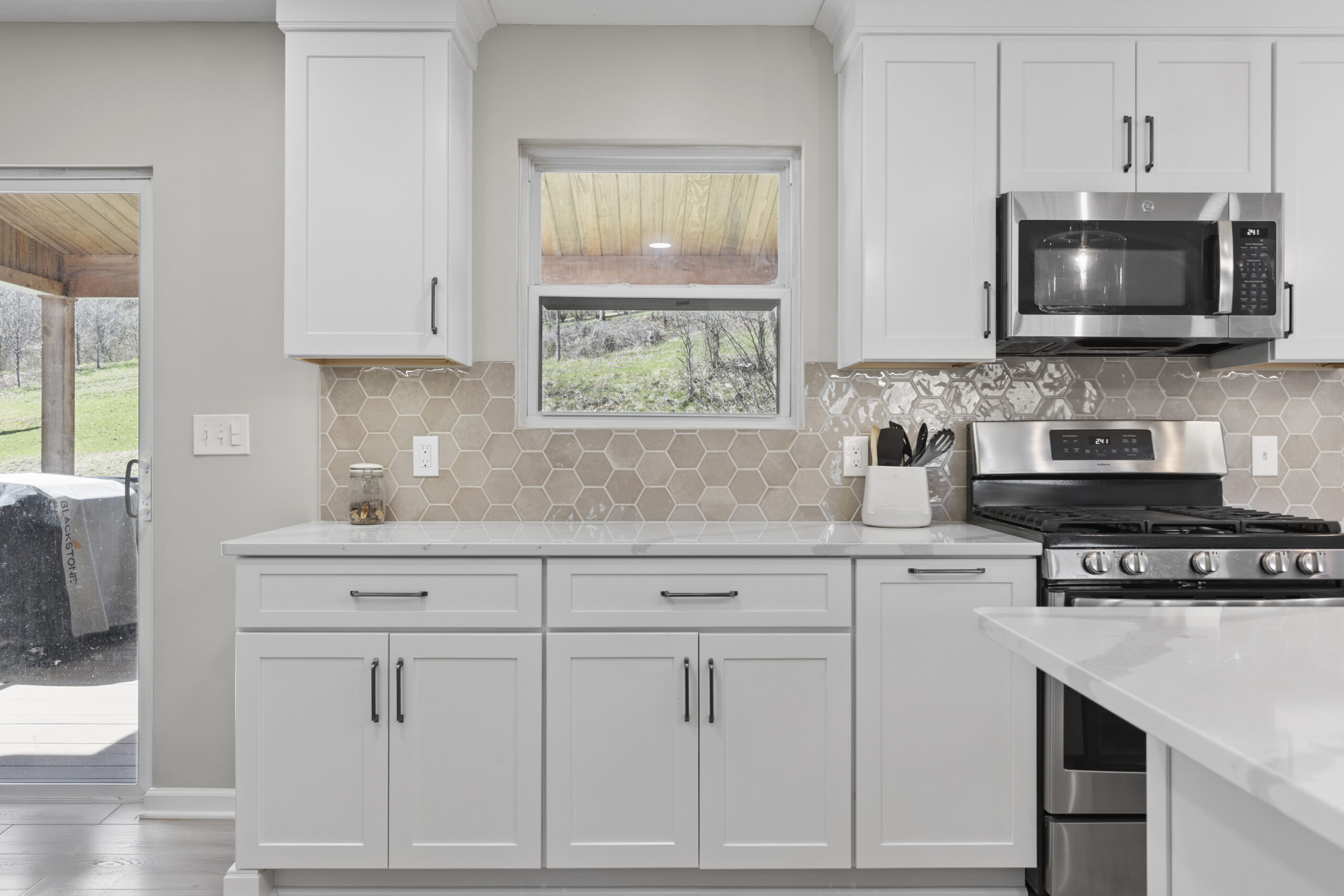 Completed kitchen remodel in Coraopolis, PA